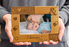 Mother's Day Gifts Featuring Custom Engraved Picture Frame For Mom