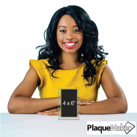 Size Guide With Happy Woman Sitting Behind 4 By 6 Standing Glass Award With Black Screen And Showing Measurements