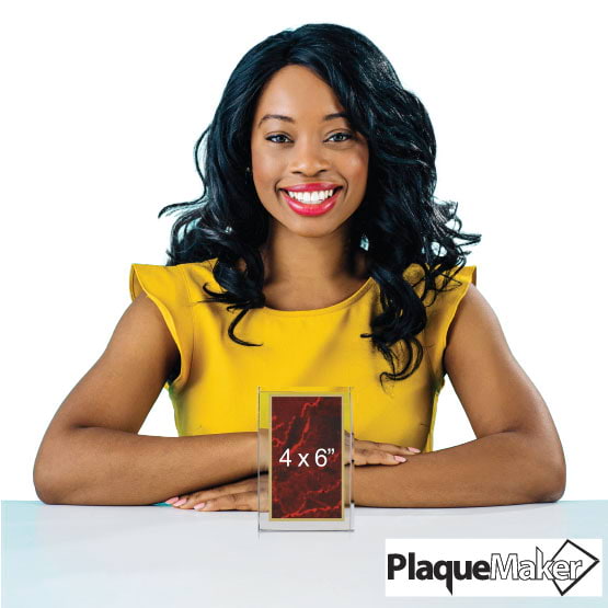 Size Guide With Happy Woman Sitting Behind 4 By 6 Standing Glass Award With Red Screen And Showing Measurements