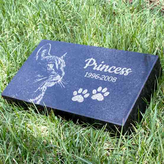Custom Headstone For Cat With Engraved Picture On Grass.