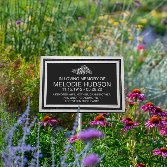 Rectangle Cast Aluminum Black And Silver Sign With Plastic Plate Engraved With Memorial Displayed In Garden Via Stand