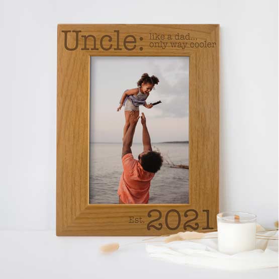 Uncle Red Alder Frame on Table