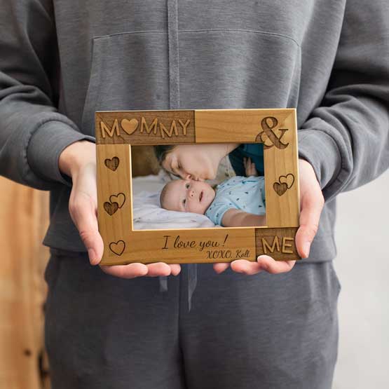 ThisWear First Time Mom Gifts Mother and Son Strong Roots Grow Beautiful  Leaves Birthday Gifts Mom Wood Laser 5x7 Portrait Picture Frame 